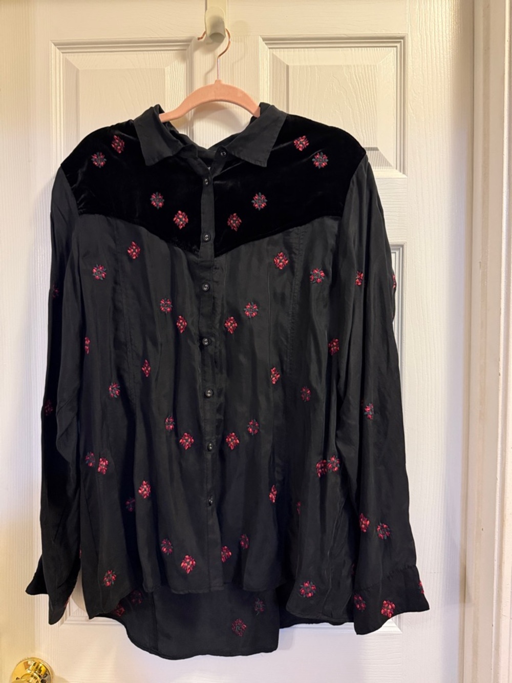 NWT XL Johnny Was Black Button-Front Blouse with Red Floral Embroidered Accents